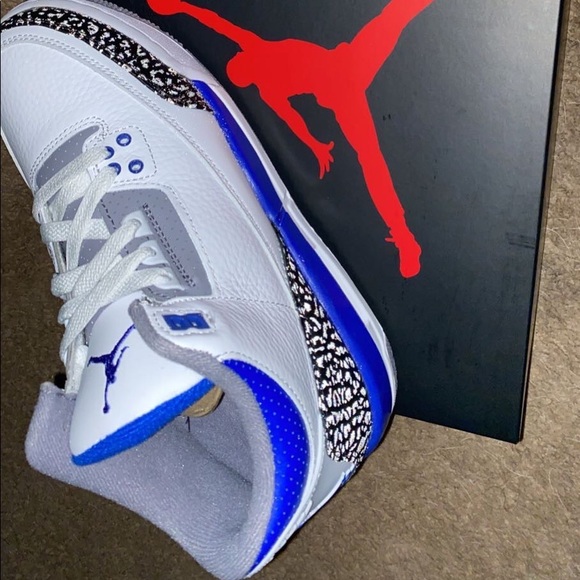 Jordan 3s retro blue and white cement - Picture 3 of 4